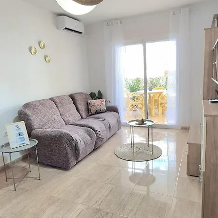 Apartment With Two Bedrooms, And Spacious Balcony Near Cura Torrevieja
