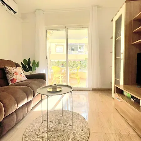 With Two Bedrooms, And Spacious Balcony Near Cura Torrevieja